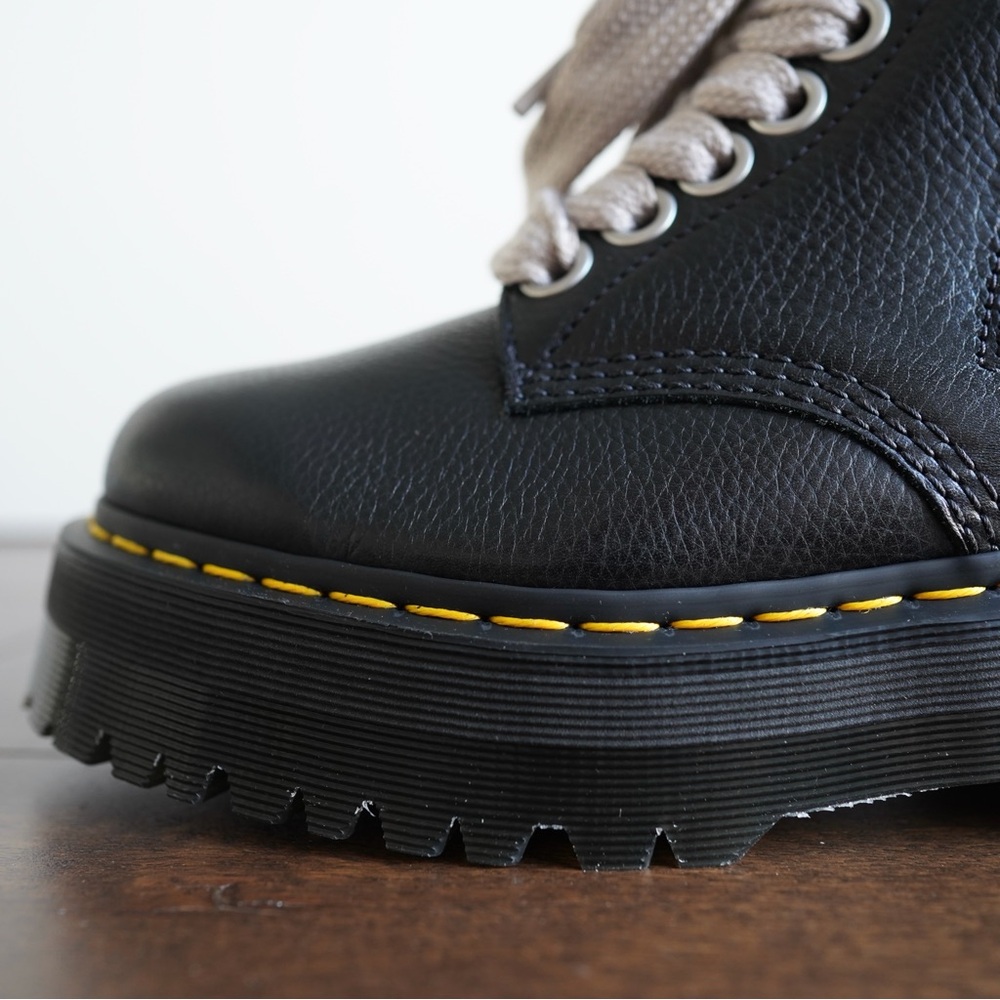 Dr. Martens x Rick Owens DRKSHDW 1460 Quad Jumbo Lace Boots - Picture 3 of 12